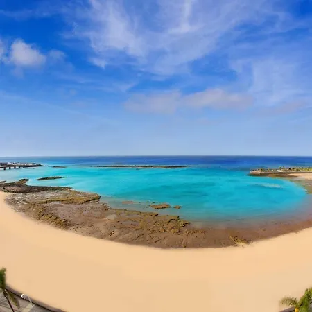 Sands- Seafront - Sea Views - Private Underground Parking