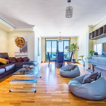 Sands- Seafront - Sea Views - Private Underground Parking Arrecife (Lanzarote)