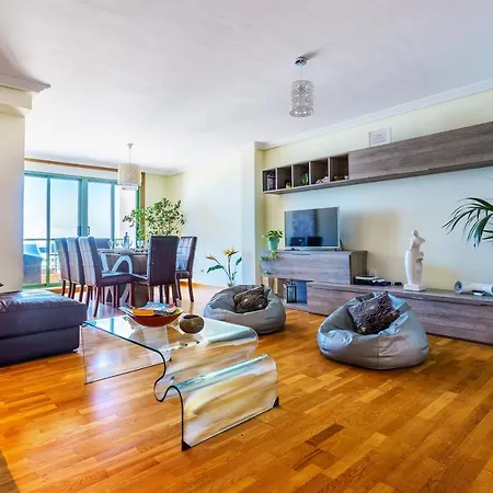 Sands- Seafront - Sea Views - Private Underground Parking * Arrecife (Lanzarote)