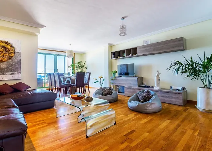 Sands- Seafront - Sea Views - Private Underground Parking * Arrecife (Lanzarote)