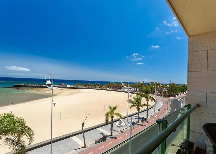 Appartement Sands- Seafront - Sea Views - Private Underground Parking *